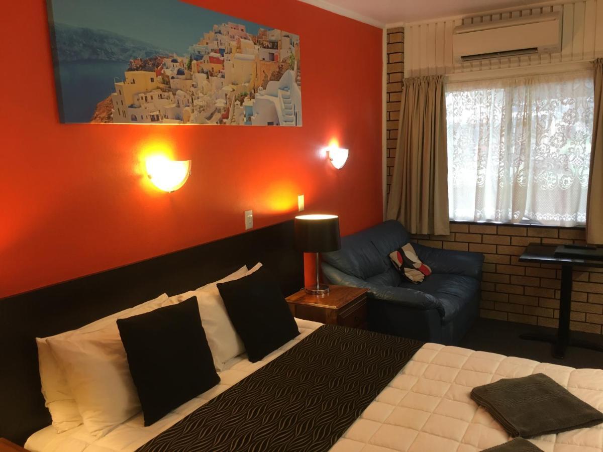 Guyra Motor Inn Esterno foto